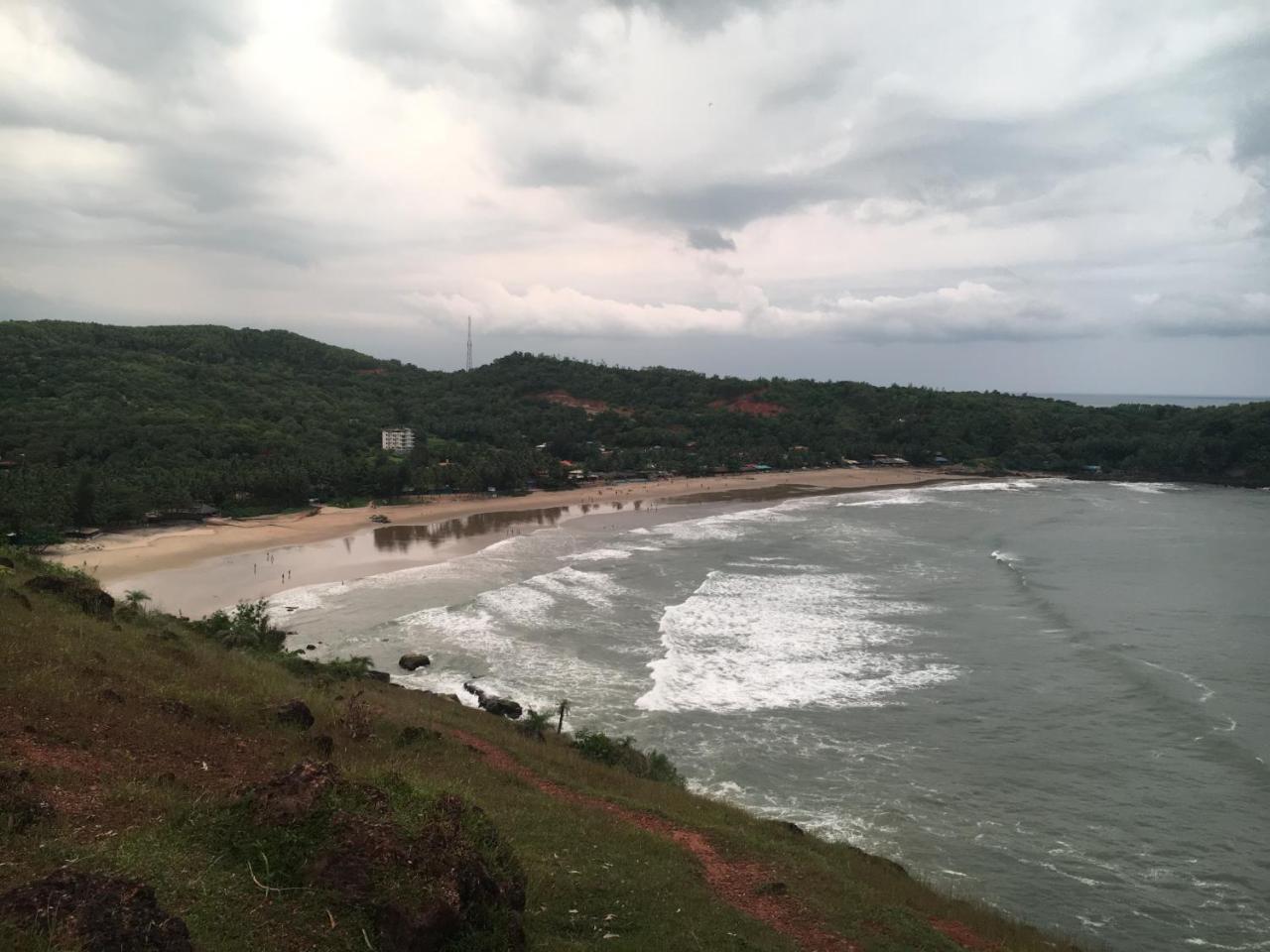 White Elephant Restaurant & Cottages Gokarna ゴカルナ エクステリア 写真